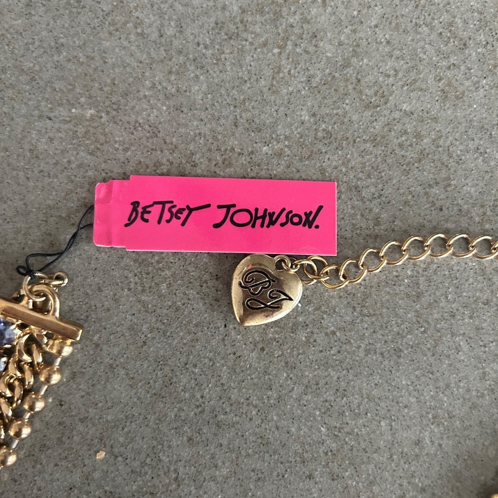 Vintage Betsey Johnson necklaces - Picture 5 of 9